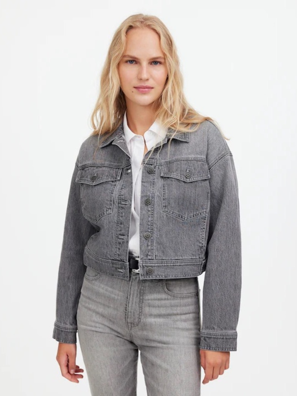 Madewell Denim Jacket in
Hallandale Wash
SZ XXL new